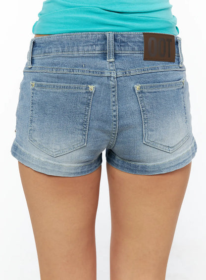 Casual Low-Rise Denim Shorts CU517