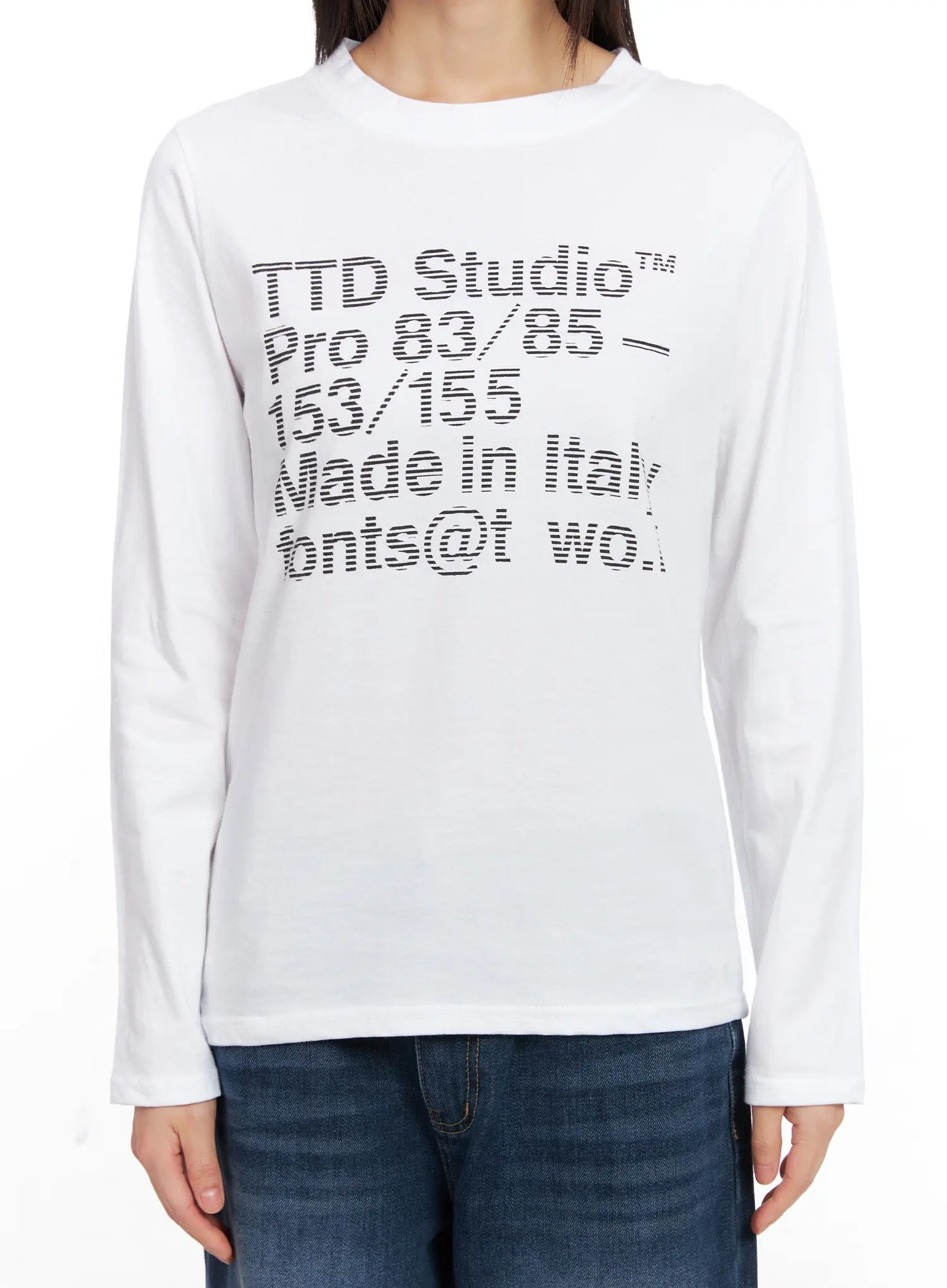Chic Lettering Long Sleeve Tee CN521