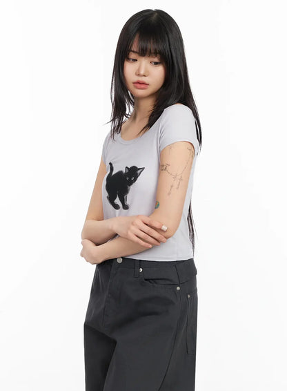 Cat Graphic Off-Shoulder Crop Top IA523