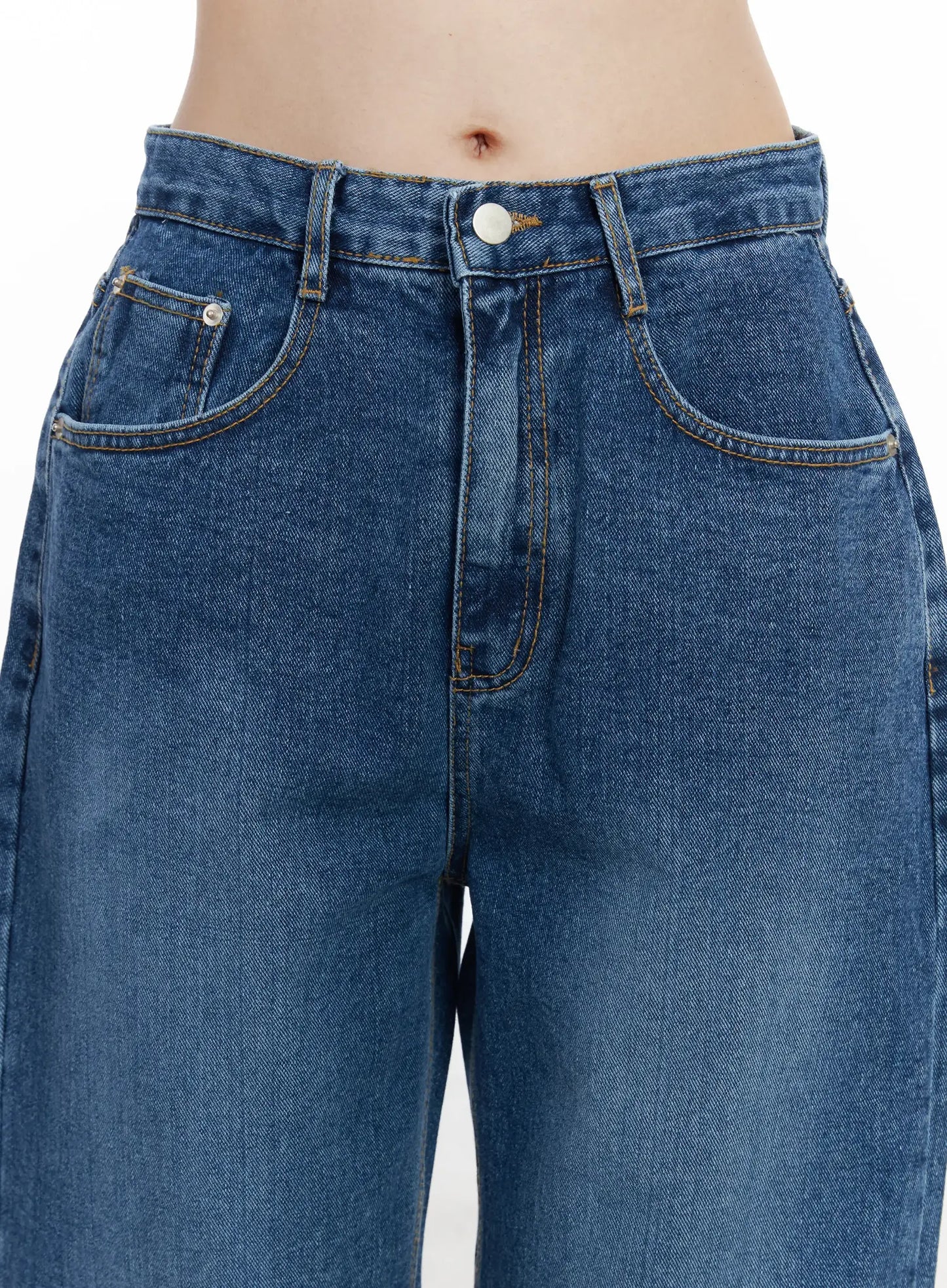 Anycia Wide-Fit Jeans IF524