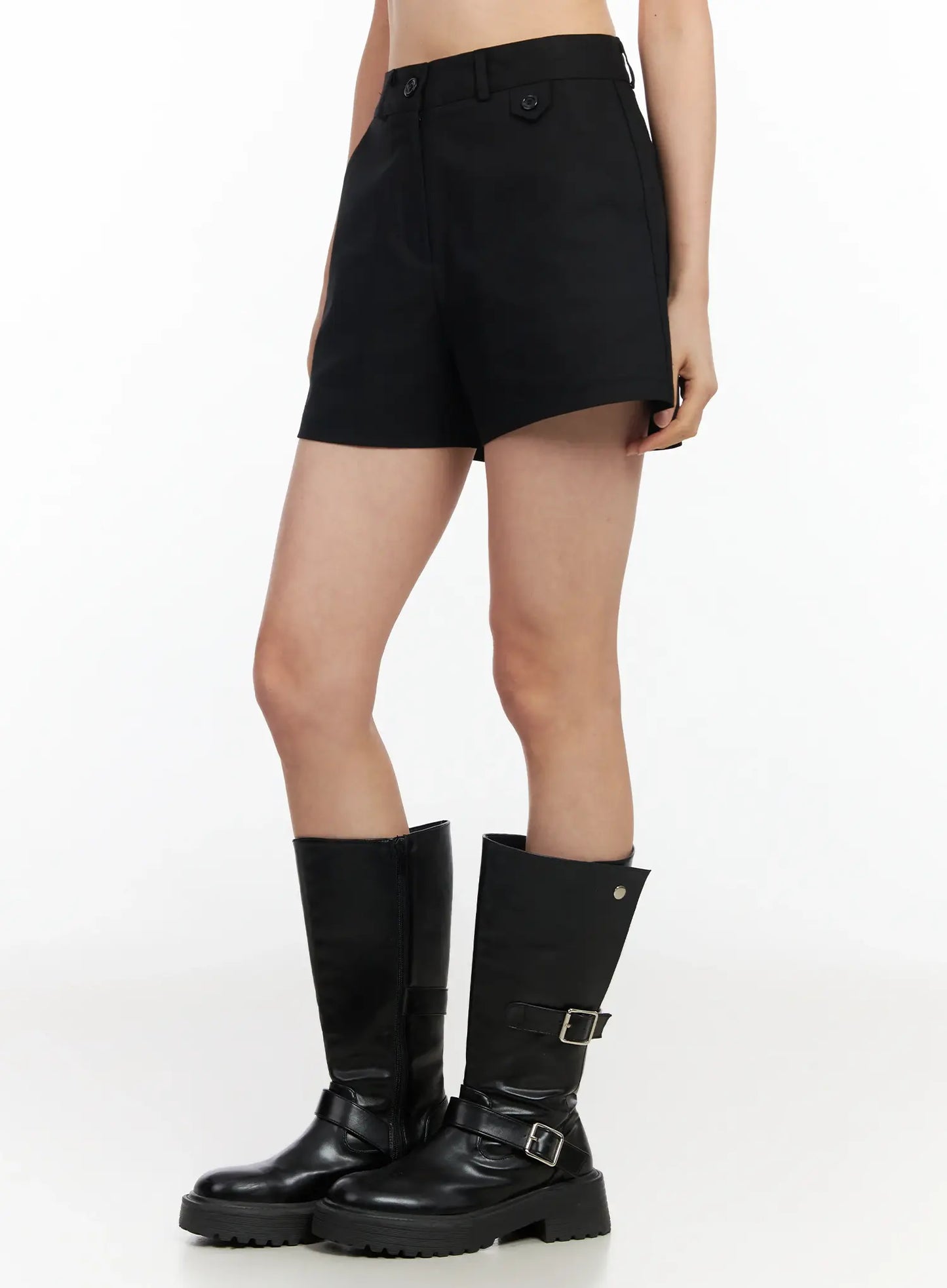 Button Detail Cotton Shorts IM524
