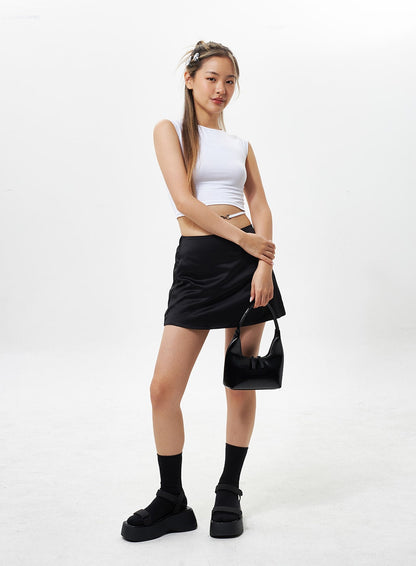 Chain Detail Cropped Top CY330