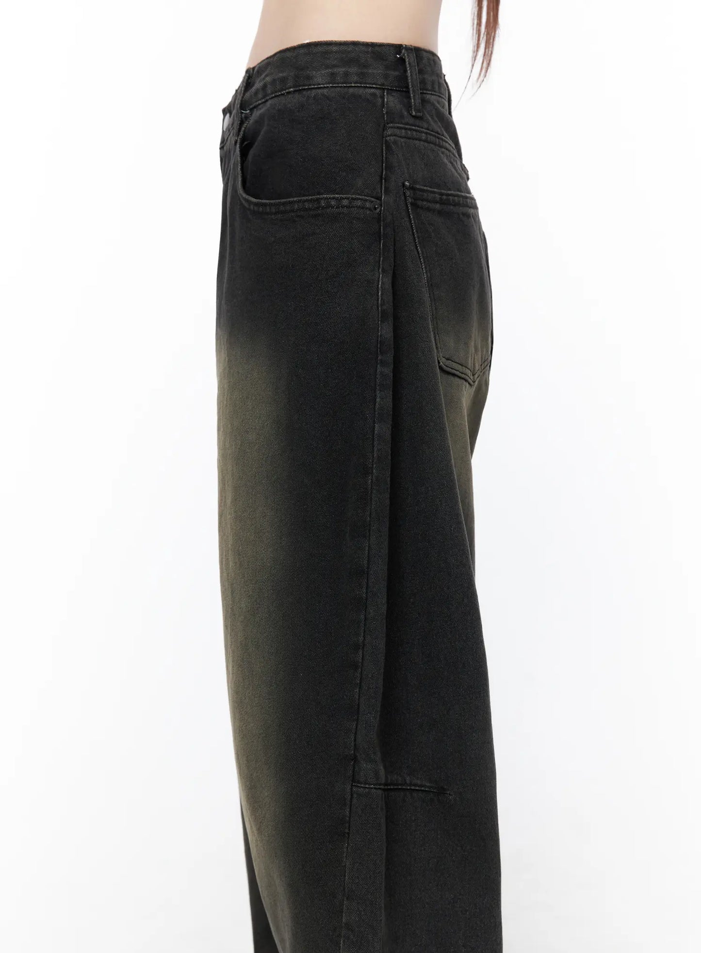 Bodie Vintage Wash Wide Leg Jeans CU519
