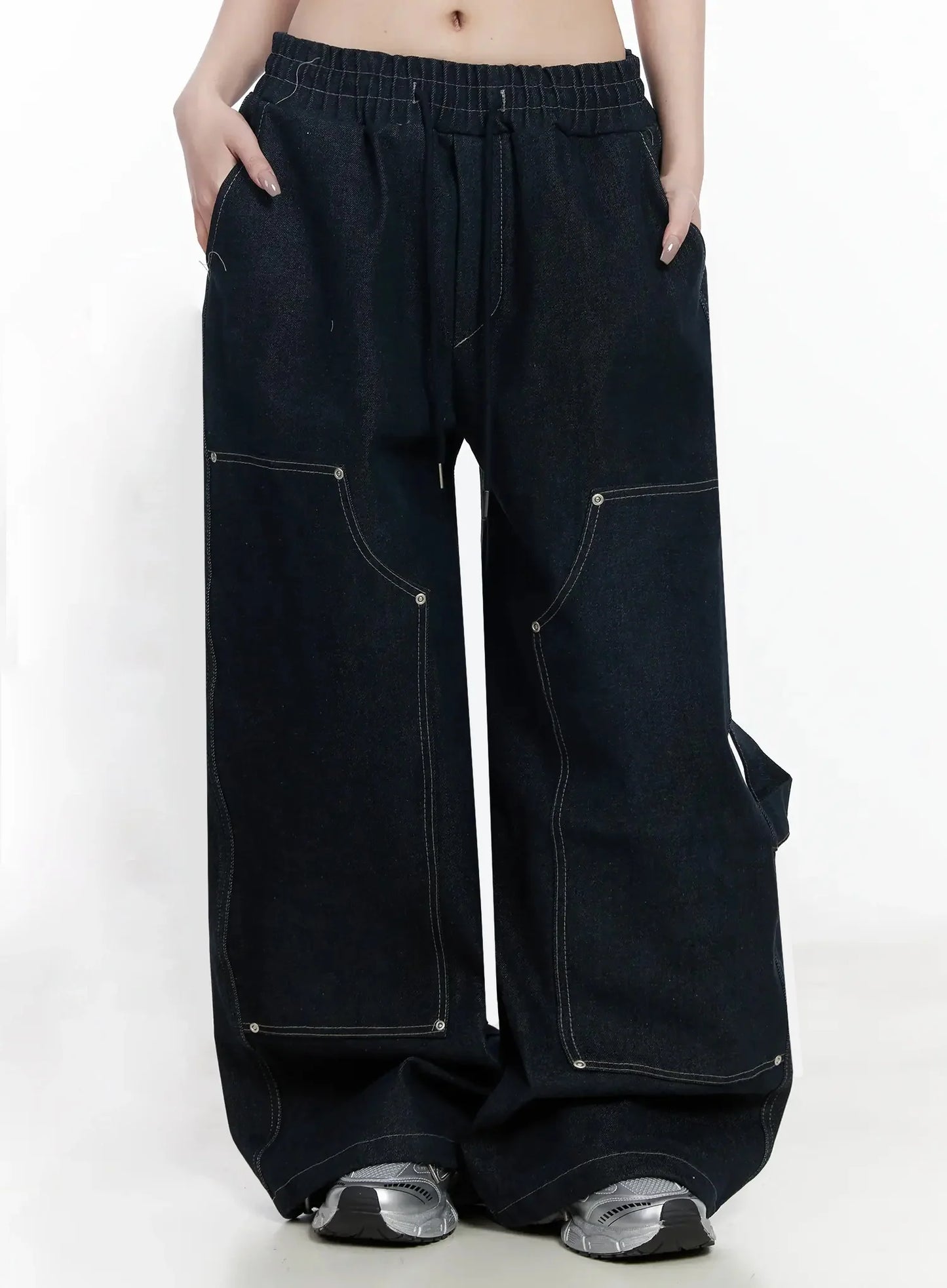 Ashlyn Carpenter Wide-Leg Jeans IJ528