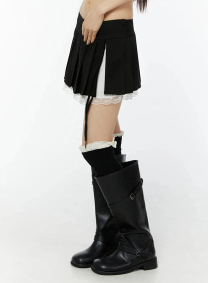 Chic Pleated Ribbon Lace Trim Mini Skirt IU518