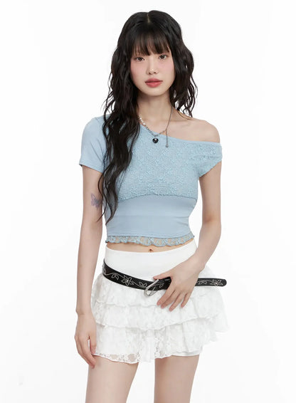 Asymmetric Off-Shoulder Lace-Trim Top IL531