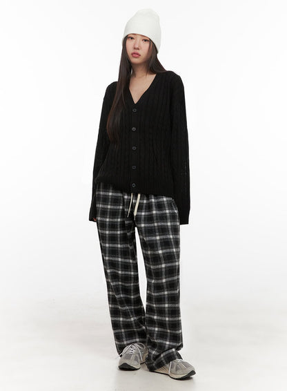 Cable Knit Relaxed Fit Cardigan C7102