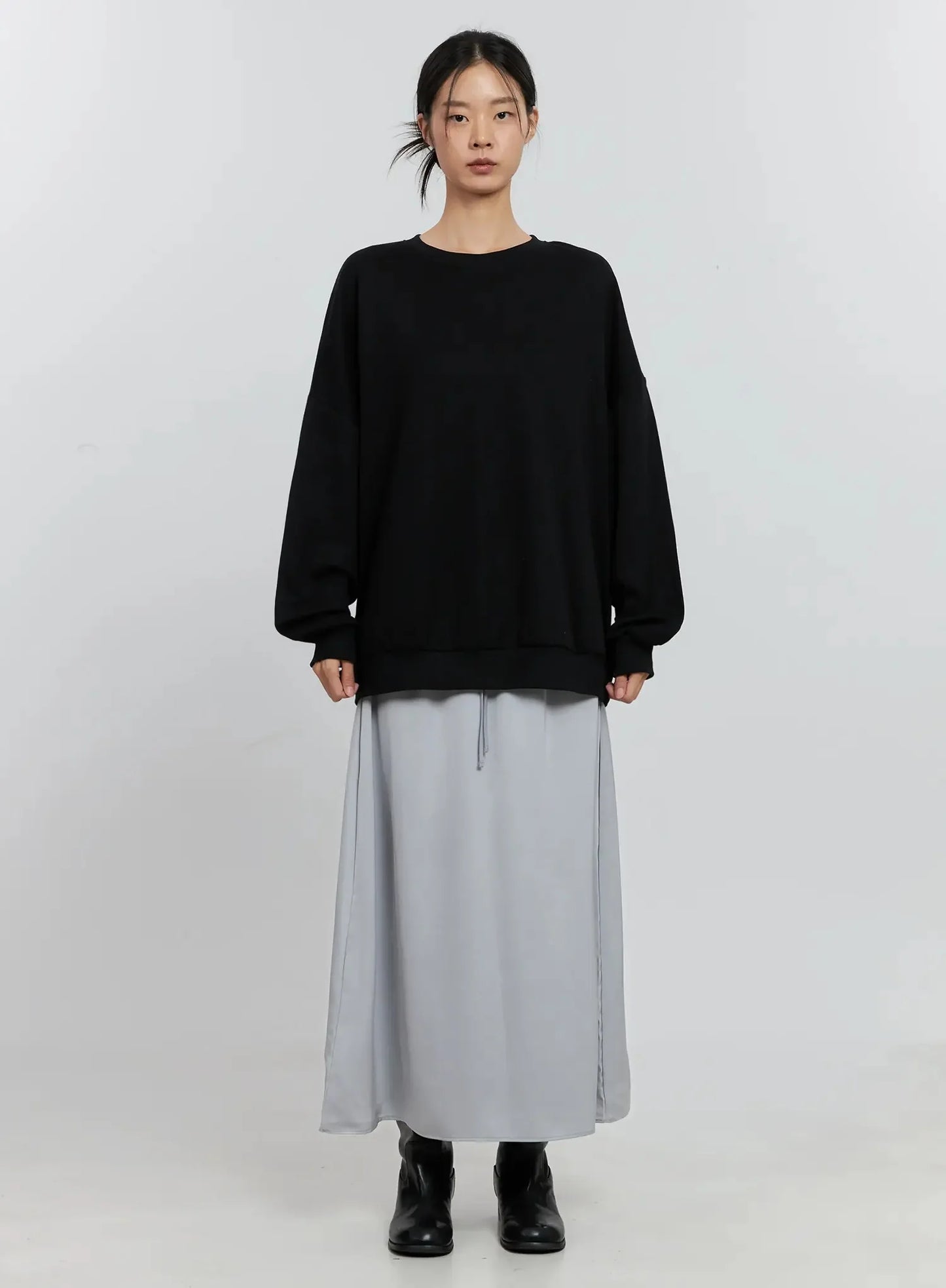 Classic Grey Crewneck Sweatshirt IS516
