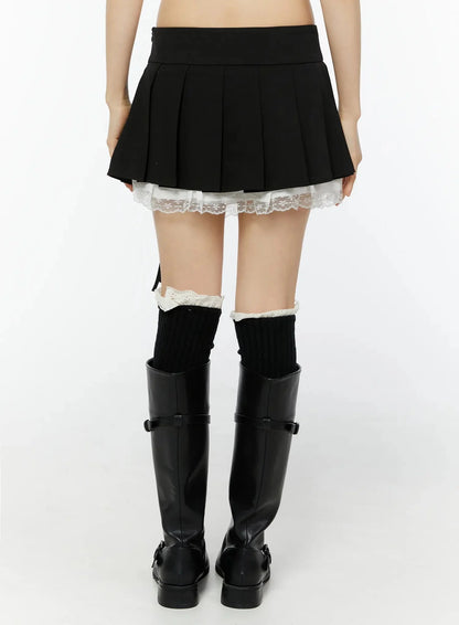 Chic Pleated Ribbon Lace Trim Mini Skirt IU518