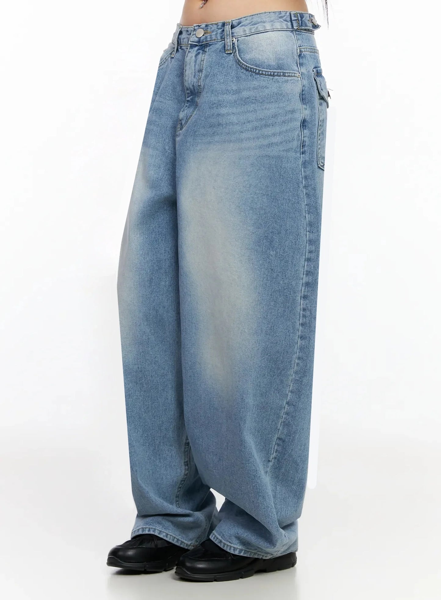 Aleyna Wide Leg Jeans IA523