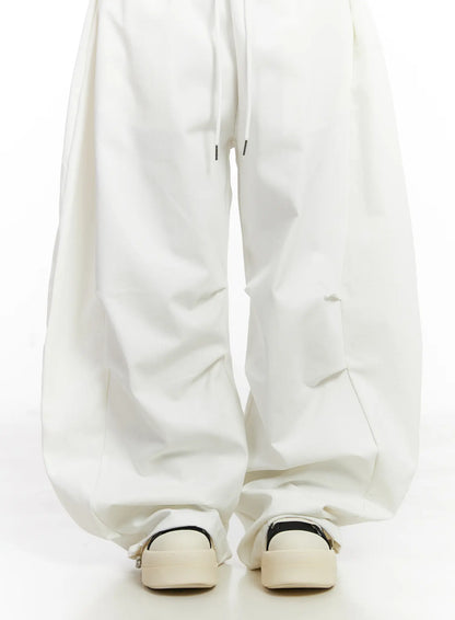 Back Pocket Detail White Pants CJ512