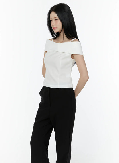 Chic Off-Shoulder Sleeveless Blouse IU503