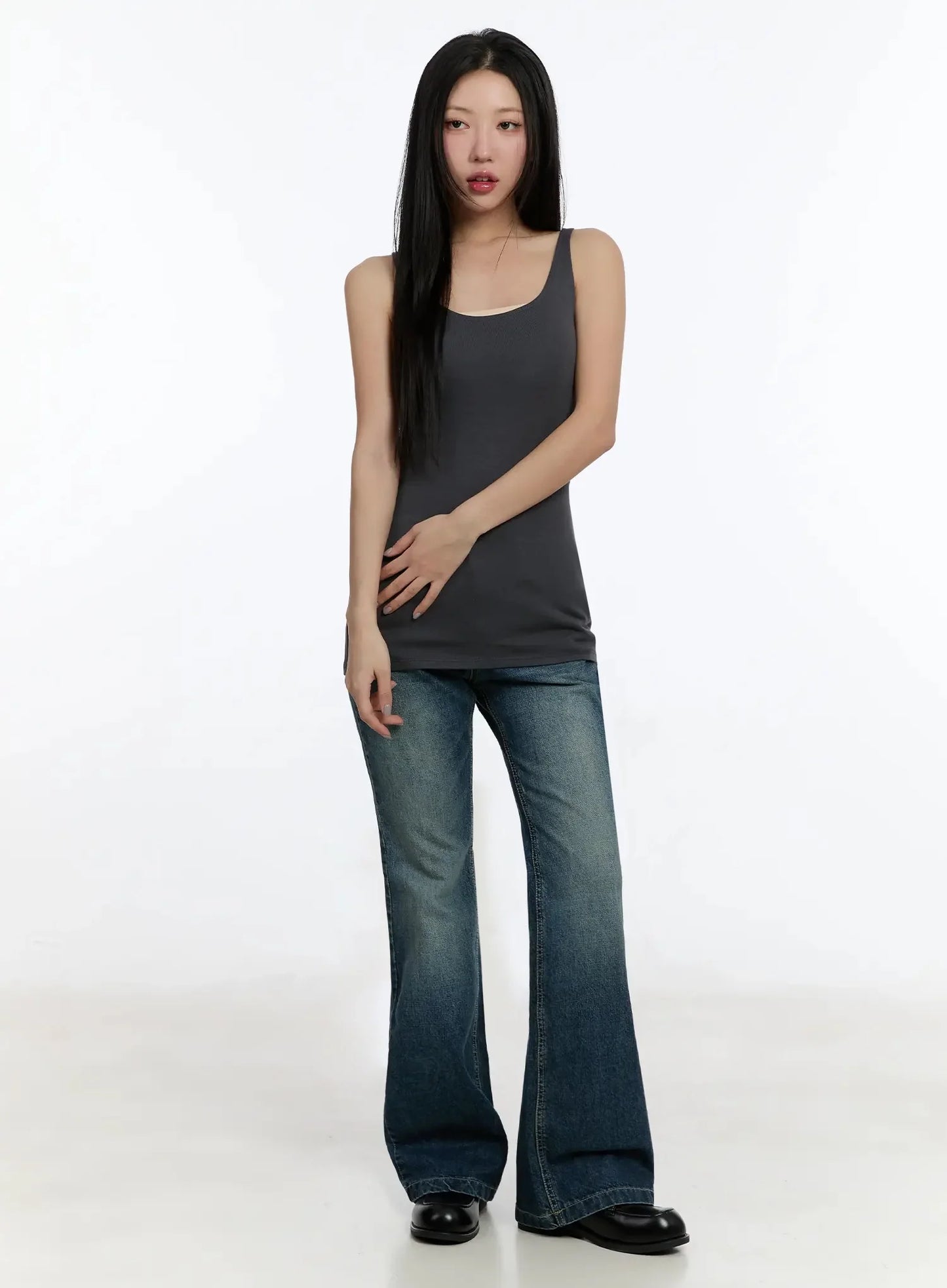 Basic U-Neck Tank Top IM509