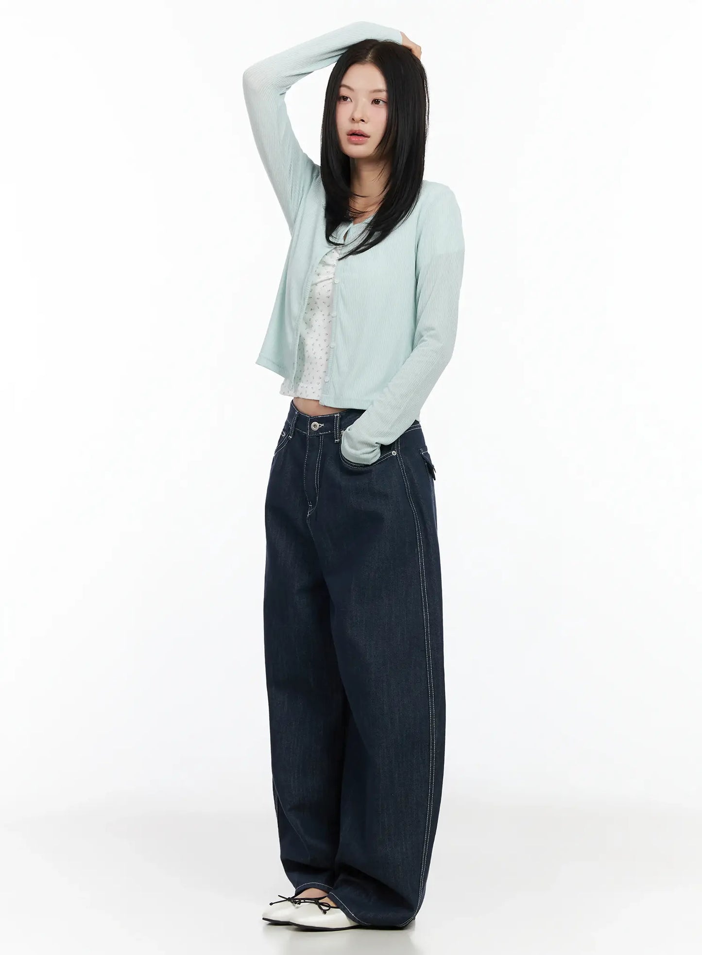 Alaya Semi-Balloon Denim Jeans IM524