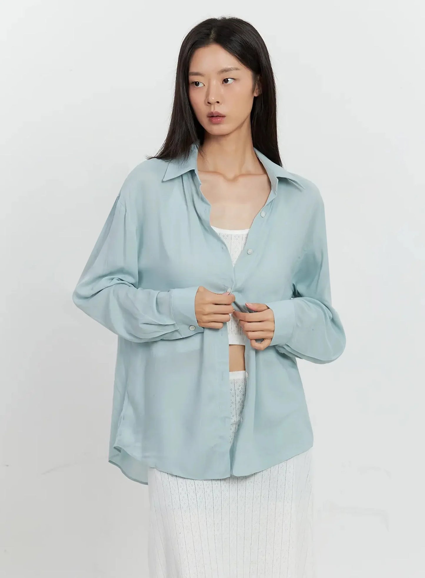 Classic Long-Sleeve Button-Up IL528