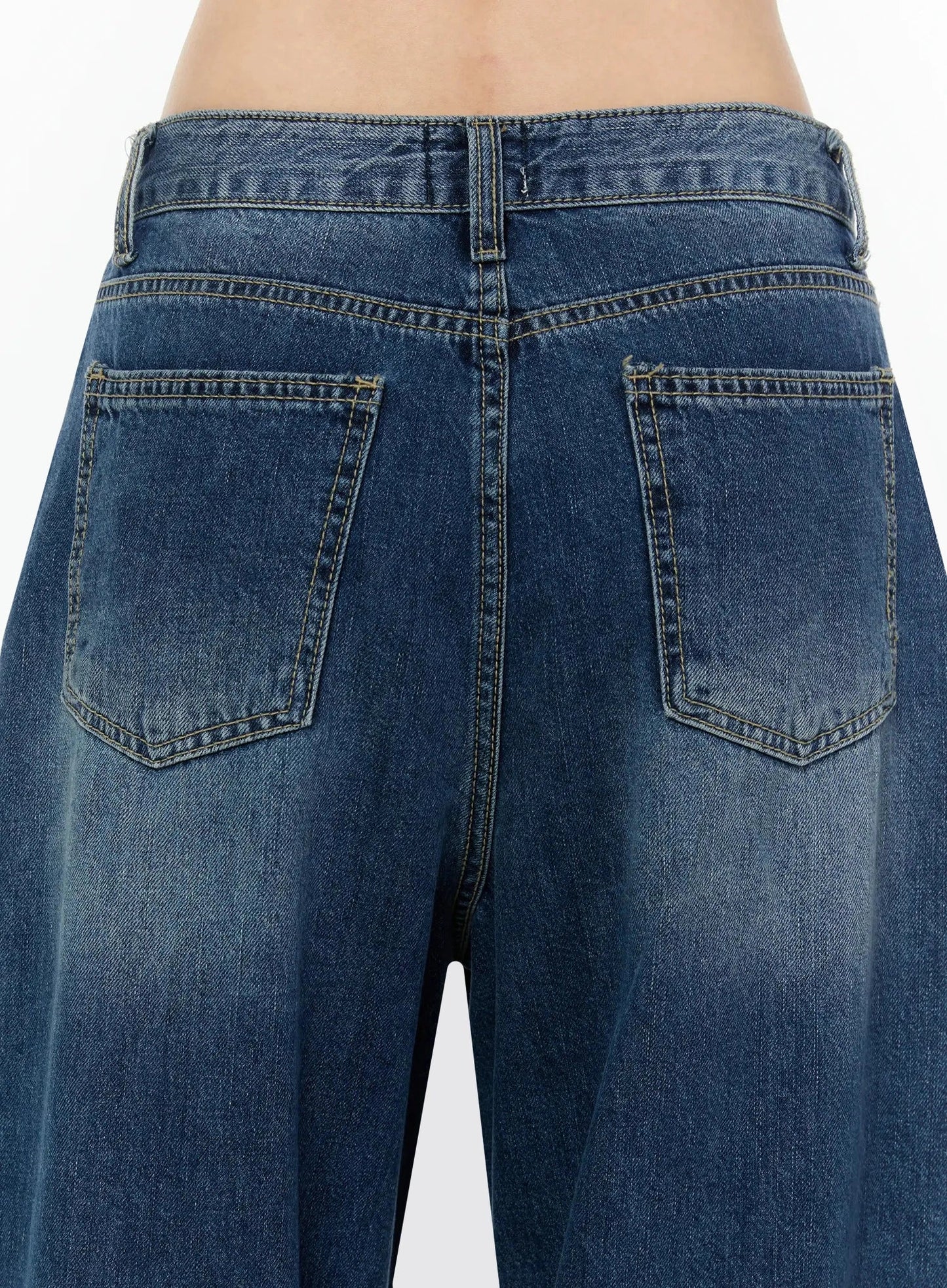 Amos Wide-Leg Washed Jeans IU522