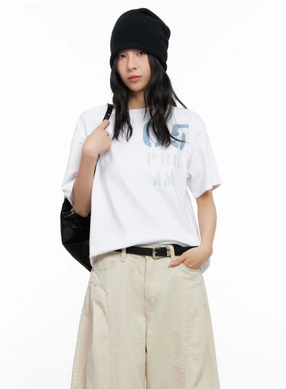 05 Graphic Print Short-Sleeve Tee IG508