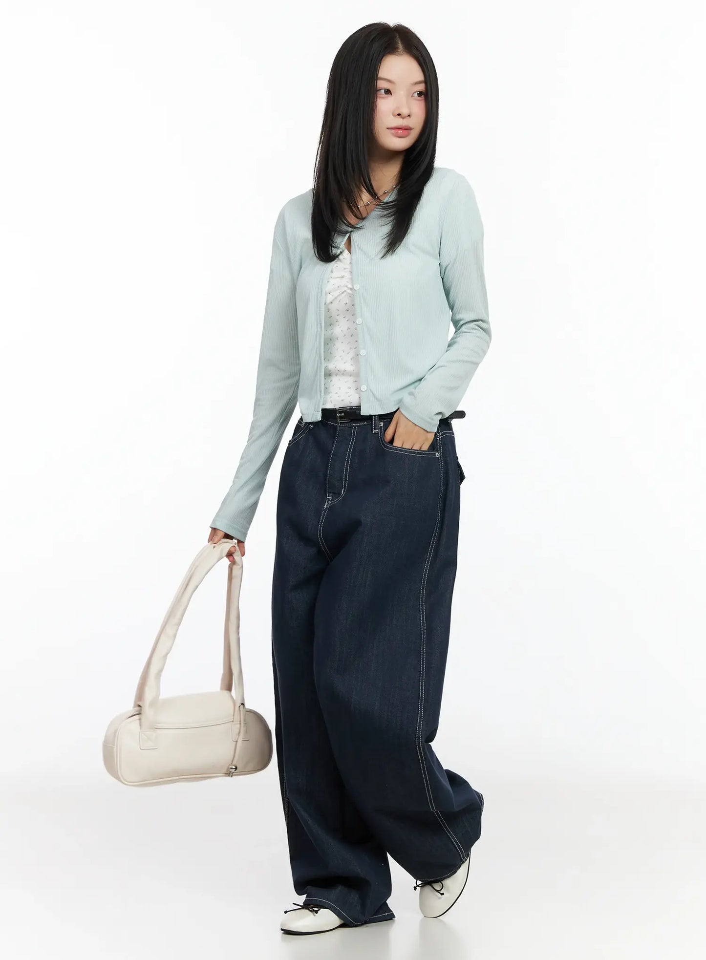 Alaya Semi-Balloon Denim Jeans IM524