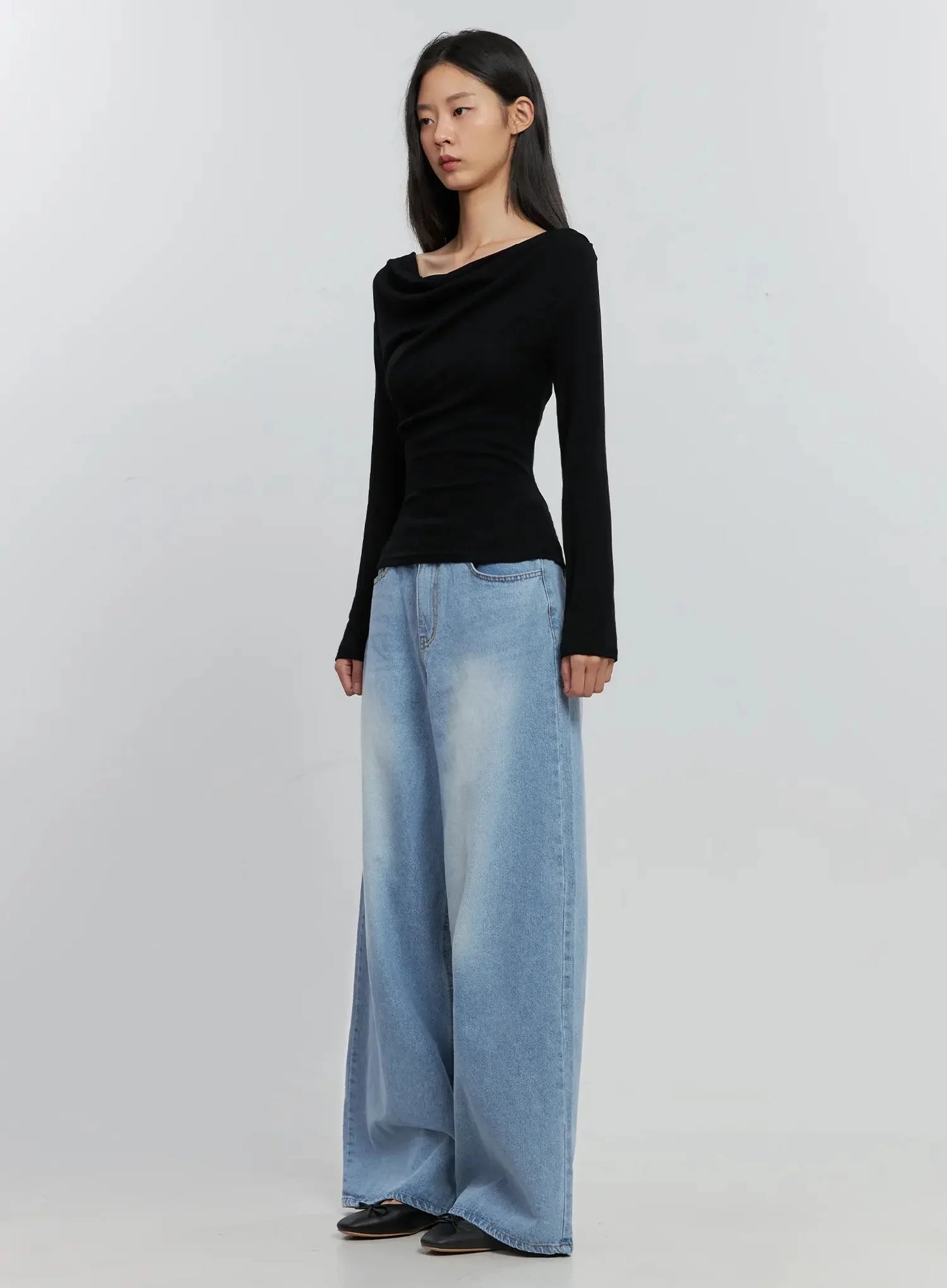Asymmetric Long Sleeve Top IS516