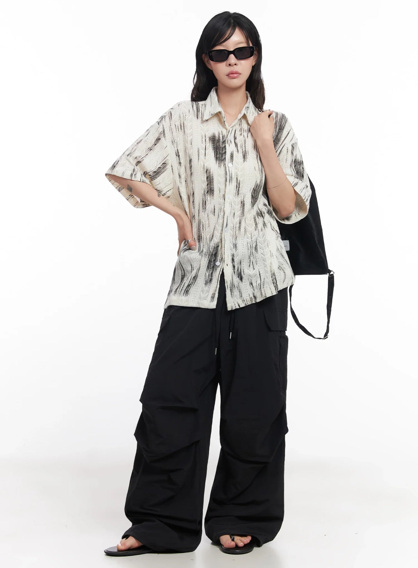 Black Utility Wide-Fit Cargo Pants IC503