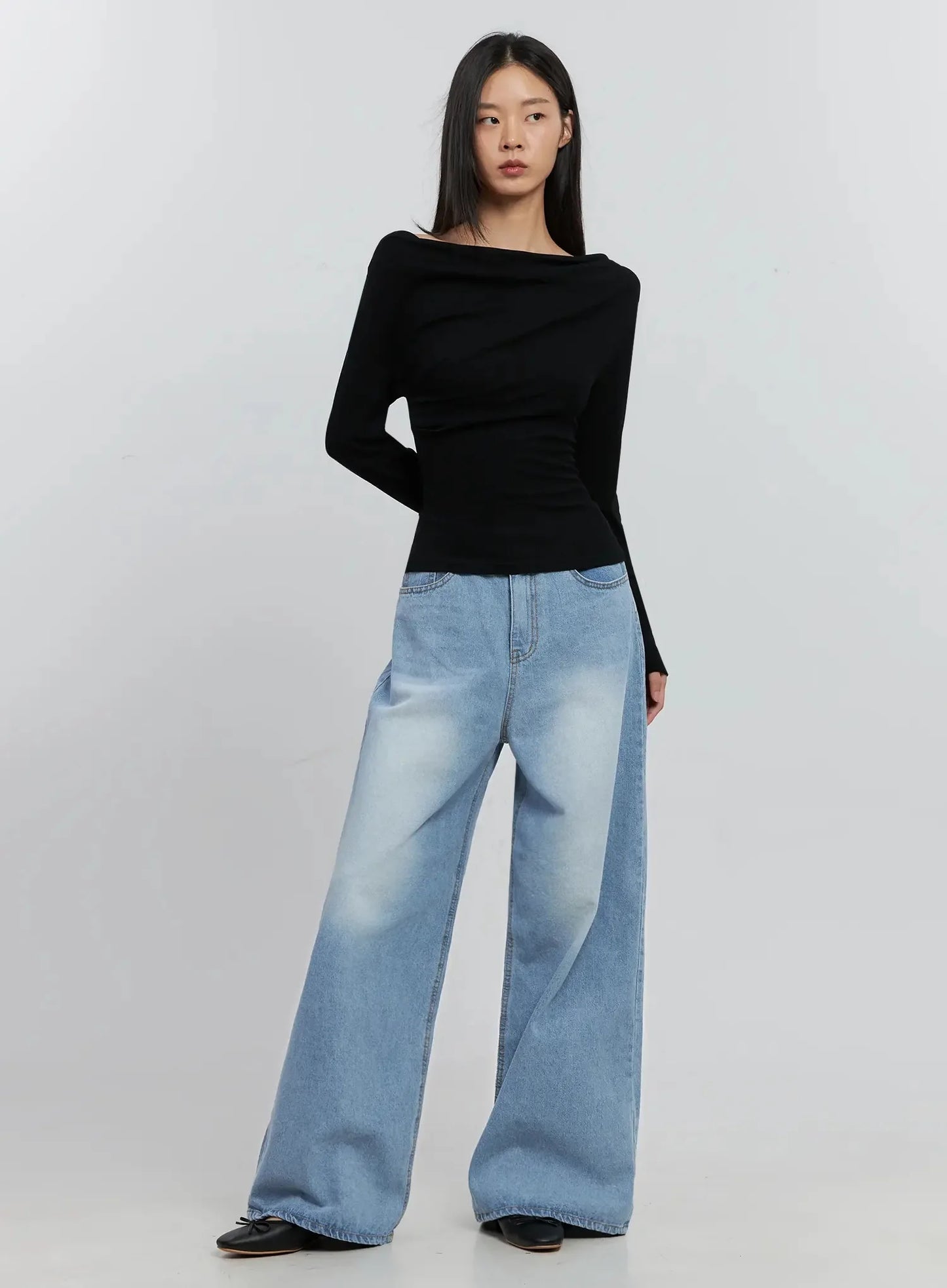 Asymmetric Long Sleeve Top IS516