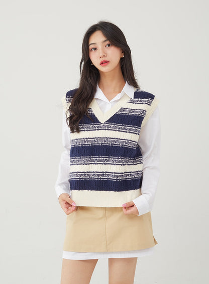Basic Tone Down Color Crop Shirt BG23