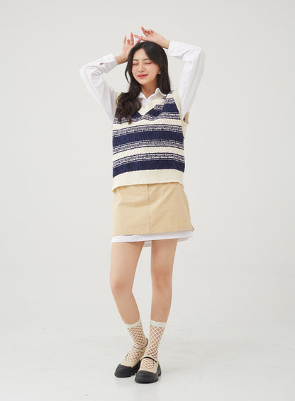 Basic Tone Down Color Crop Shirt BG23