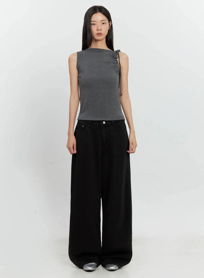 Asymmetric High Neck Tank Top IL528