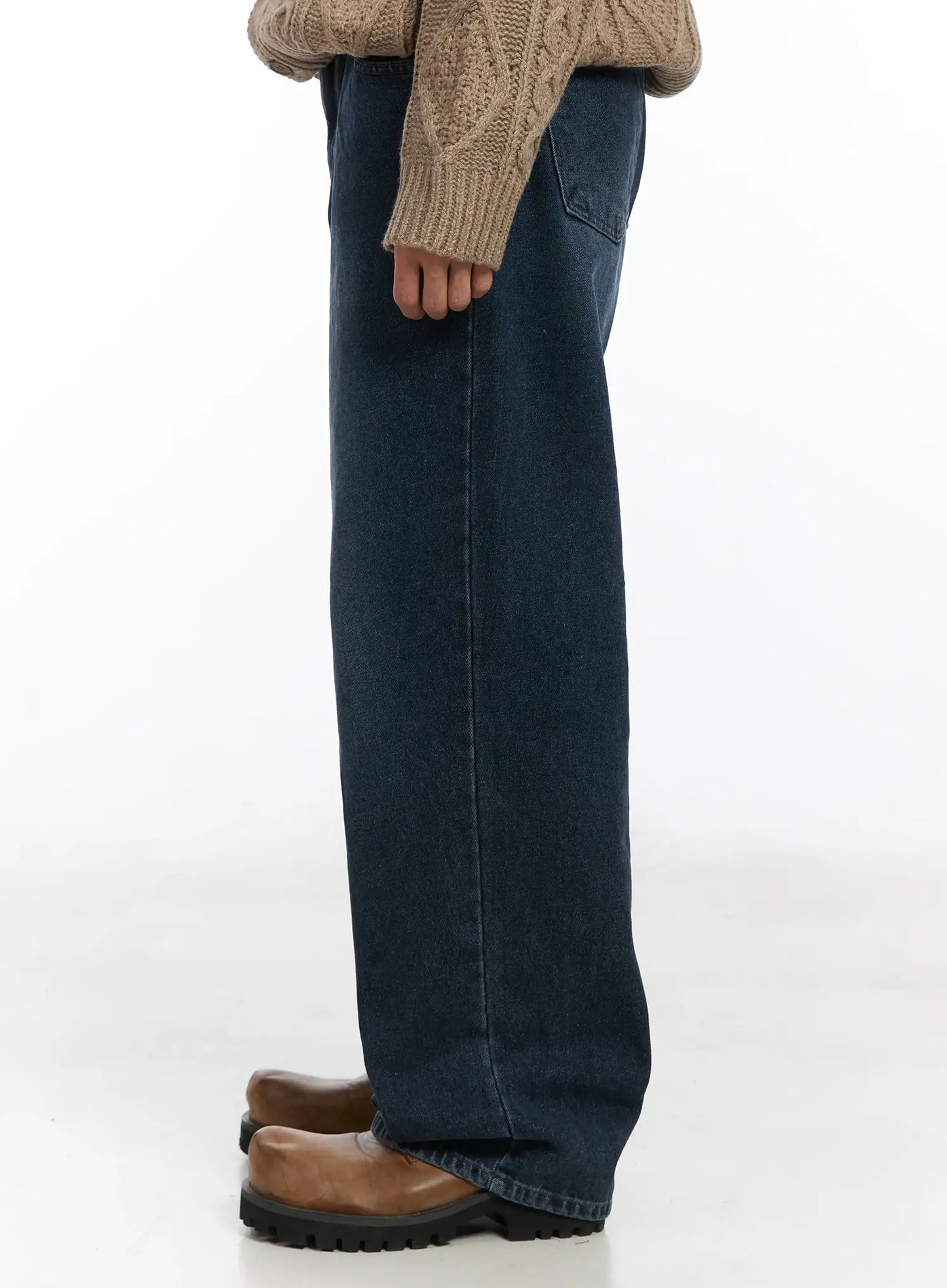 Basic Dark Washed Straight Jeans ID515