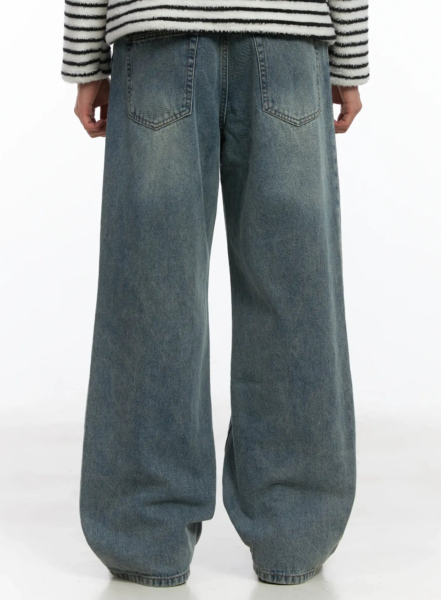 Basic Loose Fit Jeans ID515