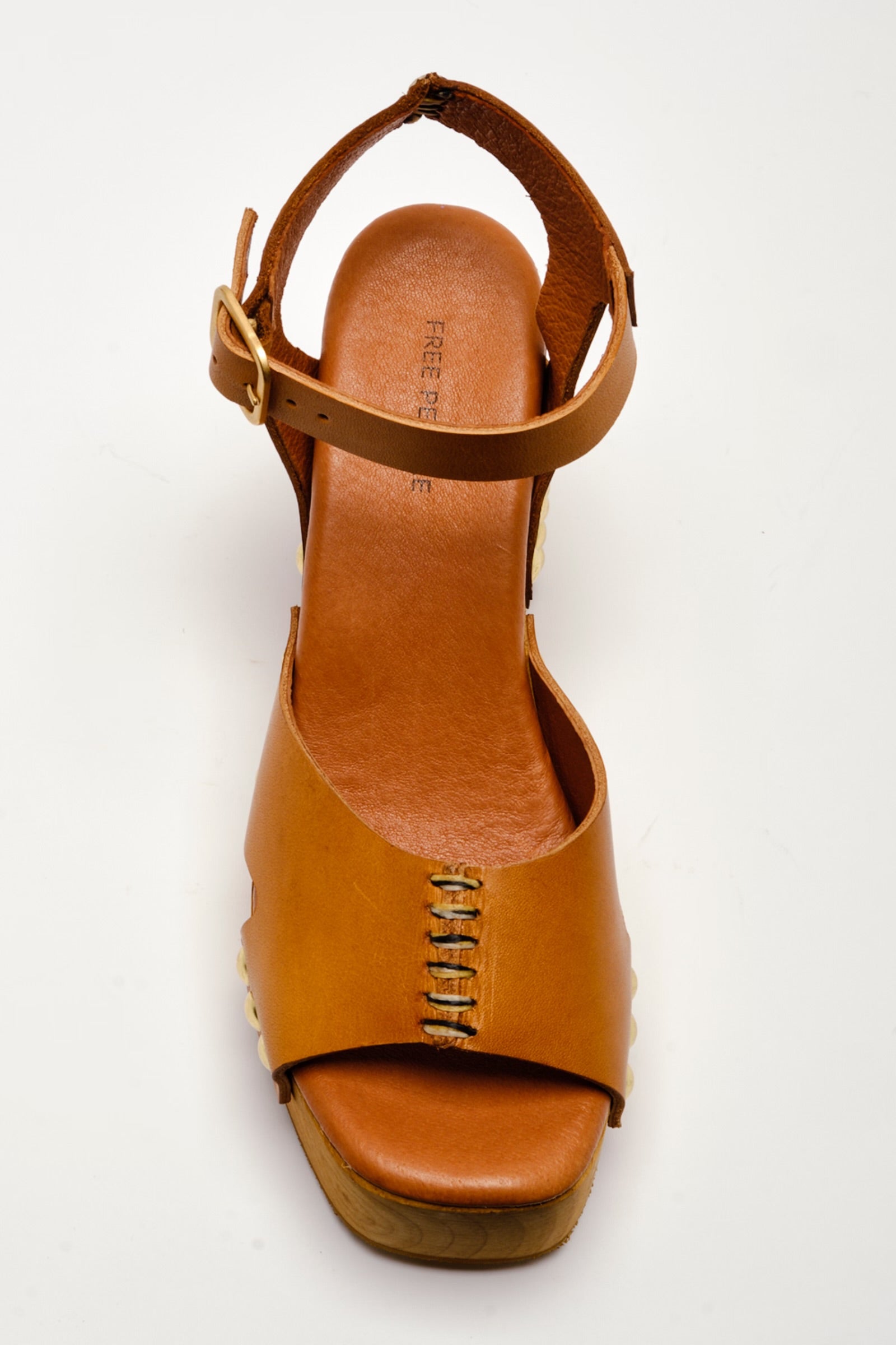 cecily clog