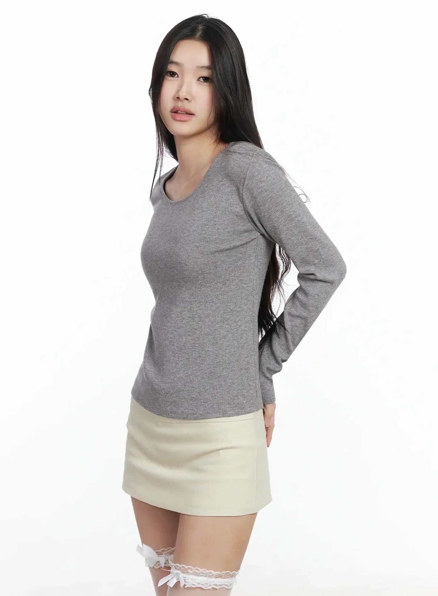 Classic U-Neck Wool-Blend Knit Top IM503