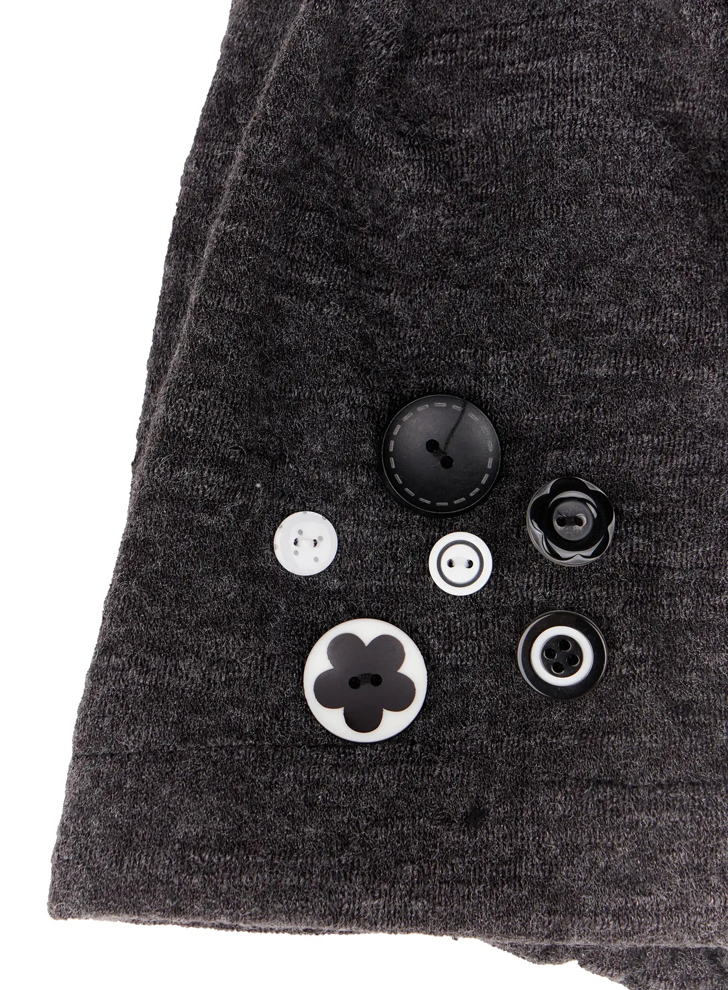 Button Decor Beanie IO506