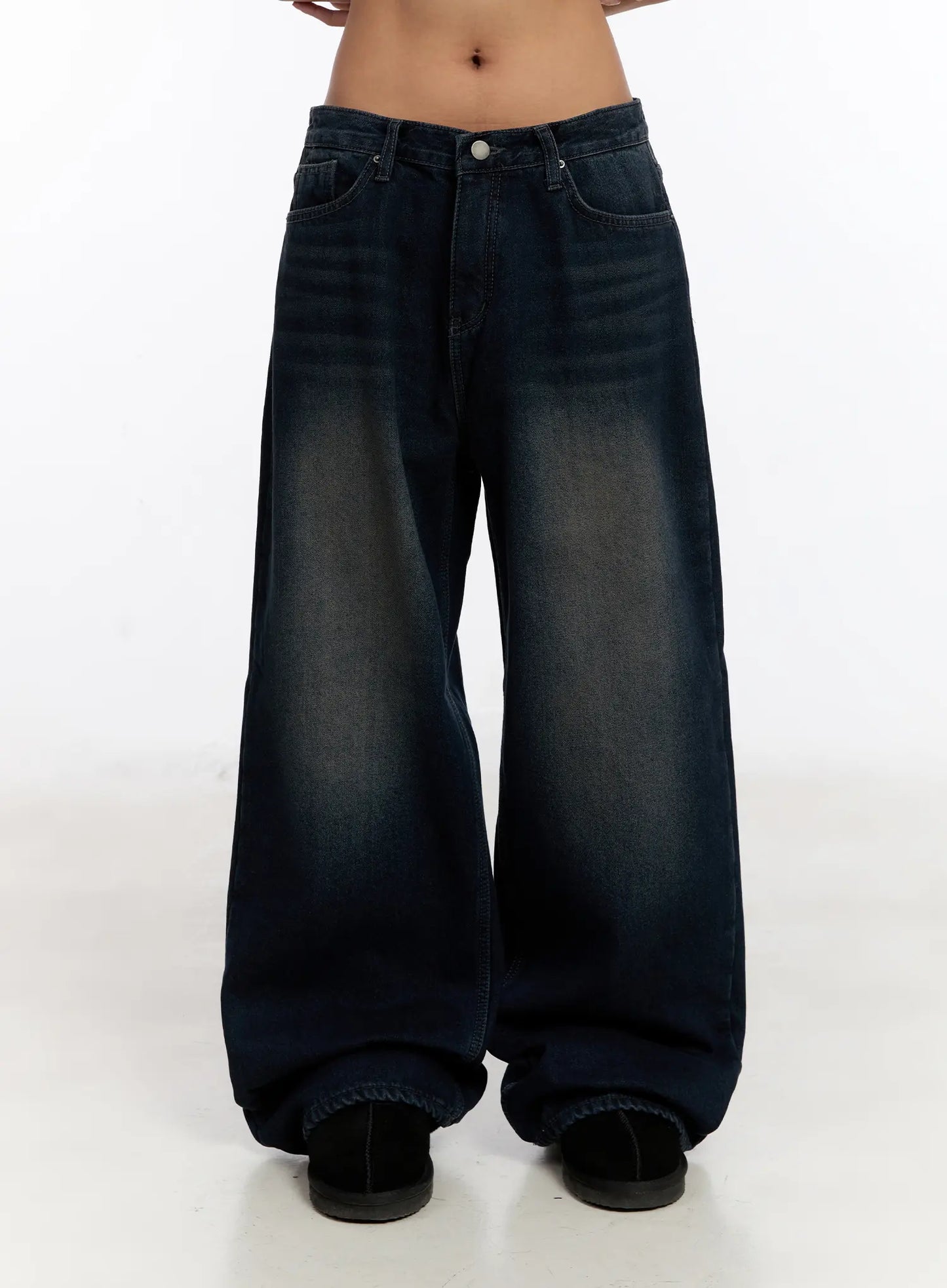 Auro Fleece-lined Wide Leg Jeans CN527