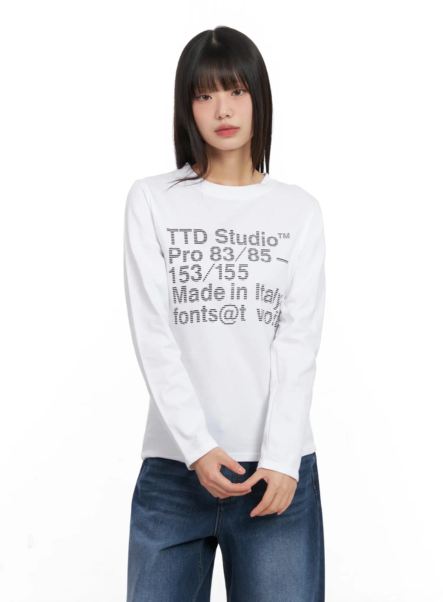 Chic Lettering Long Sleeve Tee CN521
