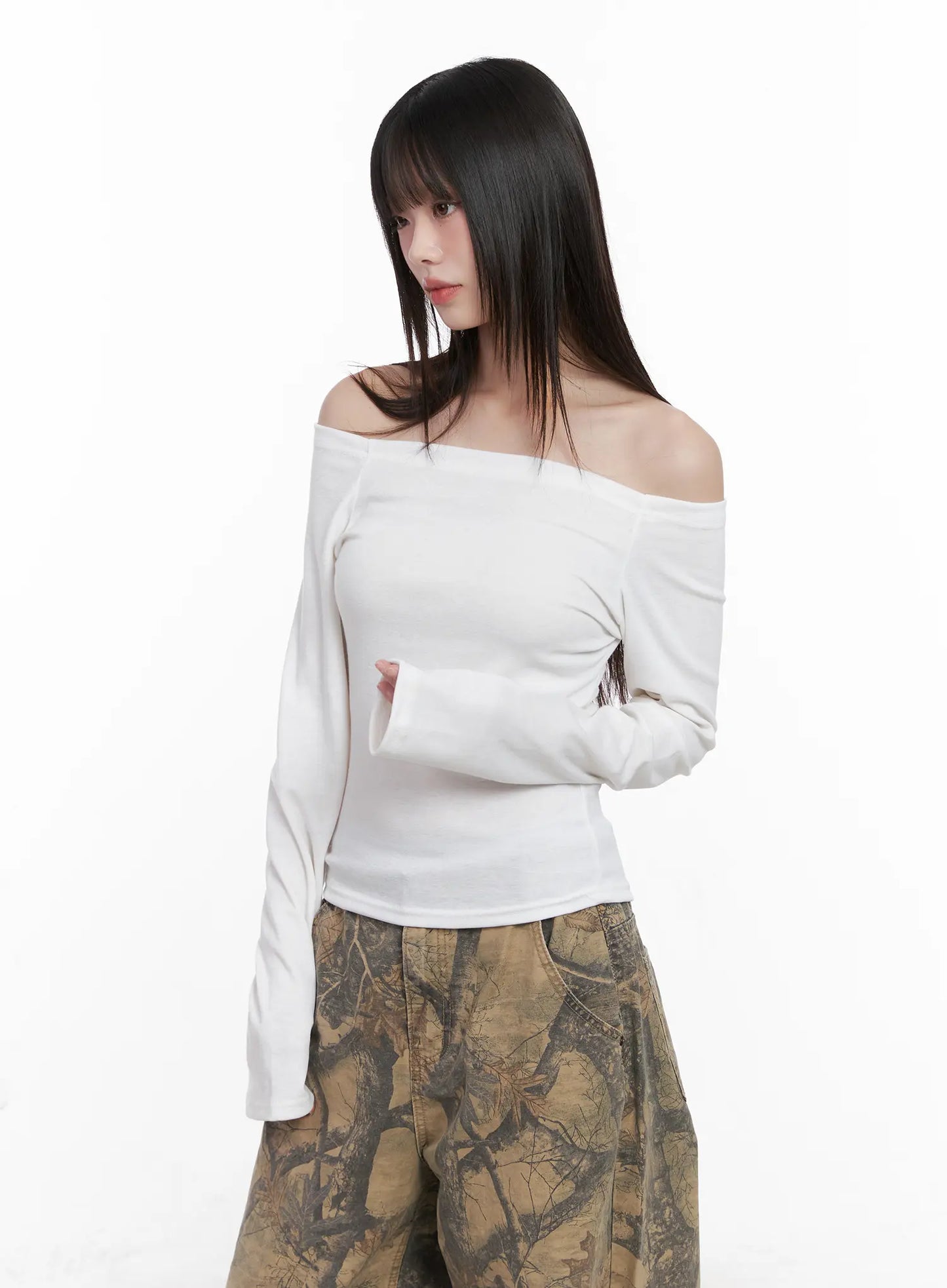 Basic Off-Shoulder Long Sleeve CN510