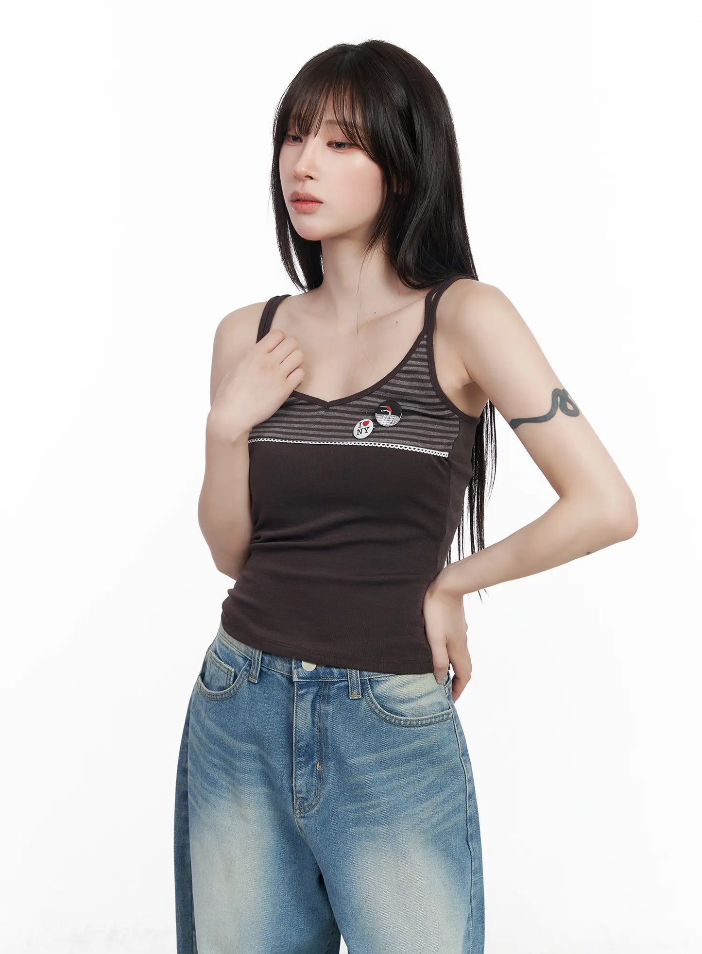 Casual Ribbed Sleeveless Top With Badges CF523