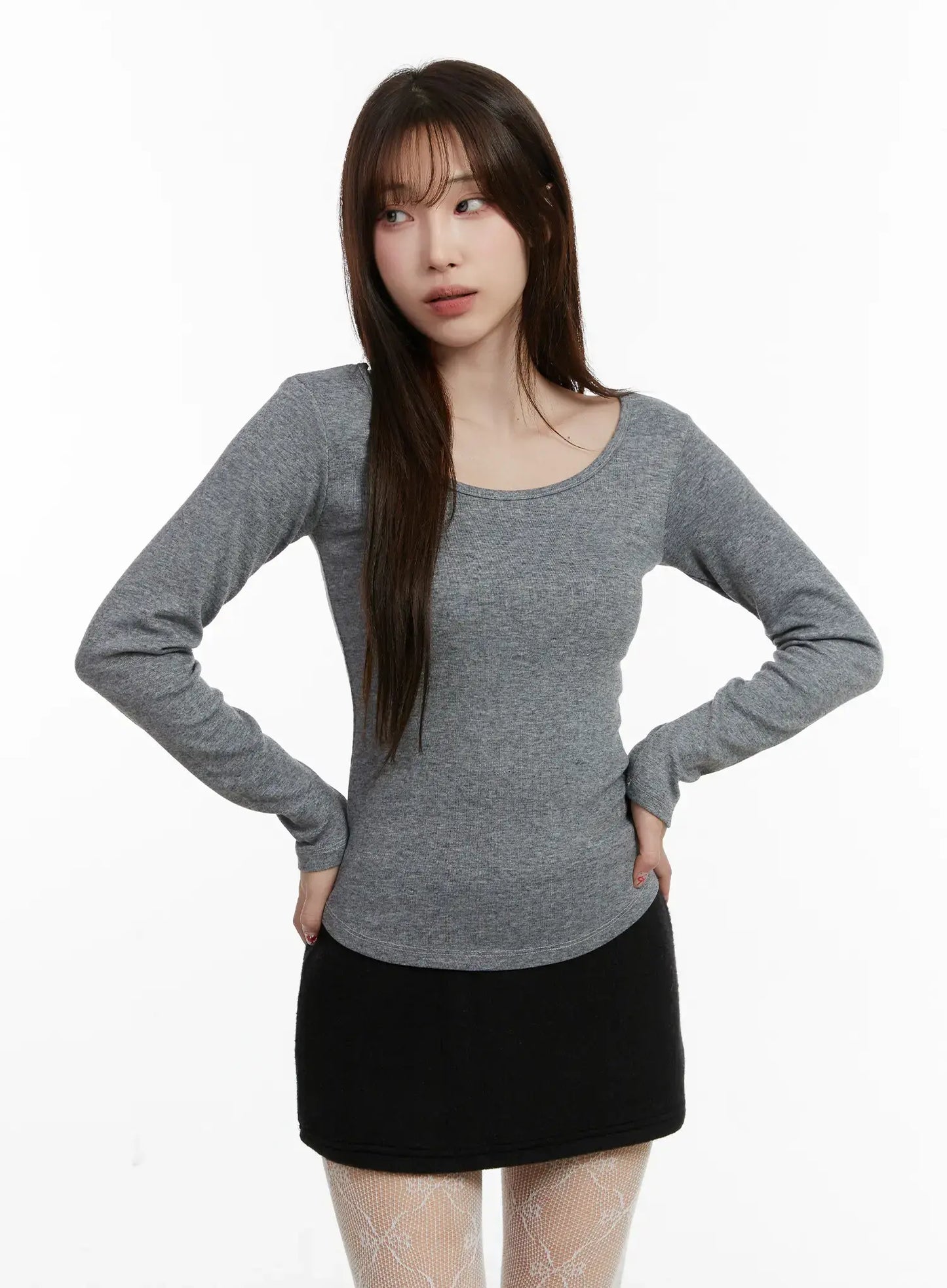 Classic U-Neck Long Sleeve Top CD518