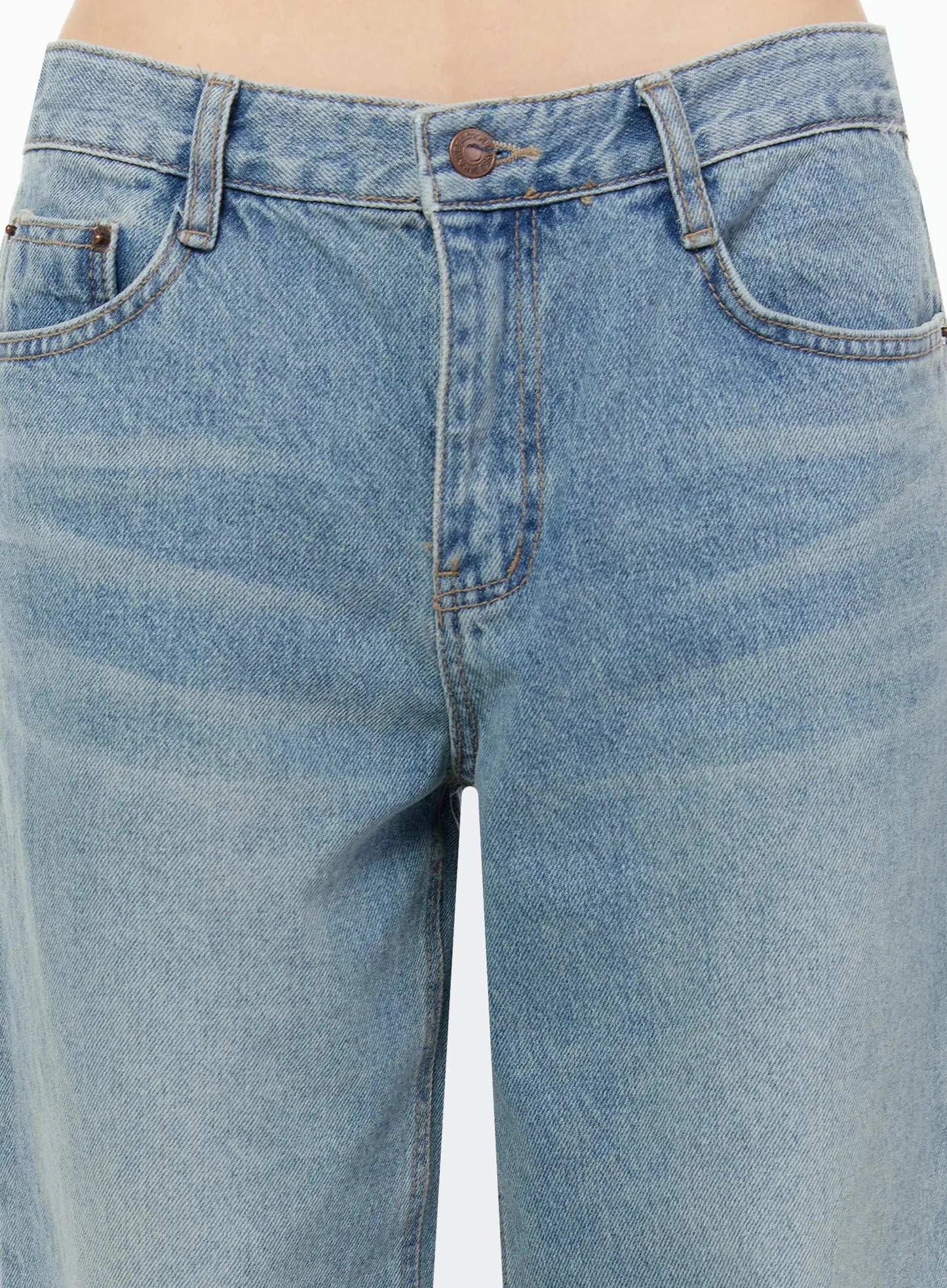 Adeya Cuffed Straight Jeans IU524