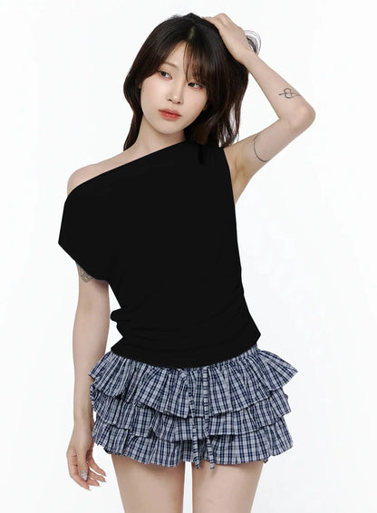 Asymmetric Off-Shoulder Top IL506