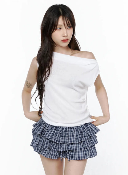 Asymmetric Off-Shoulder Top IL506