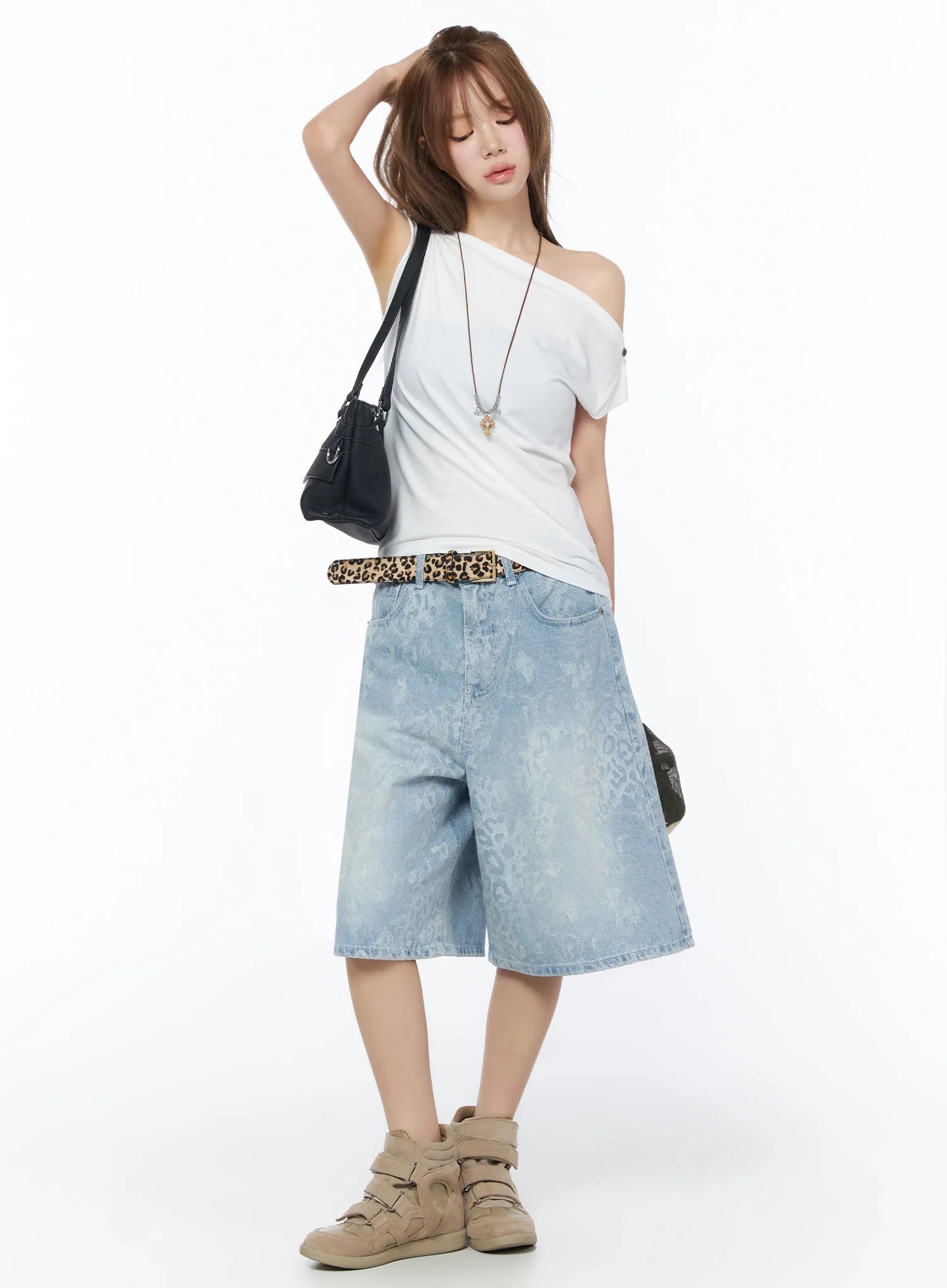 Asymmetric One-Shoulder Top IU525