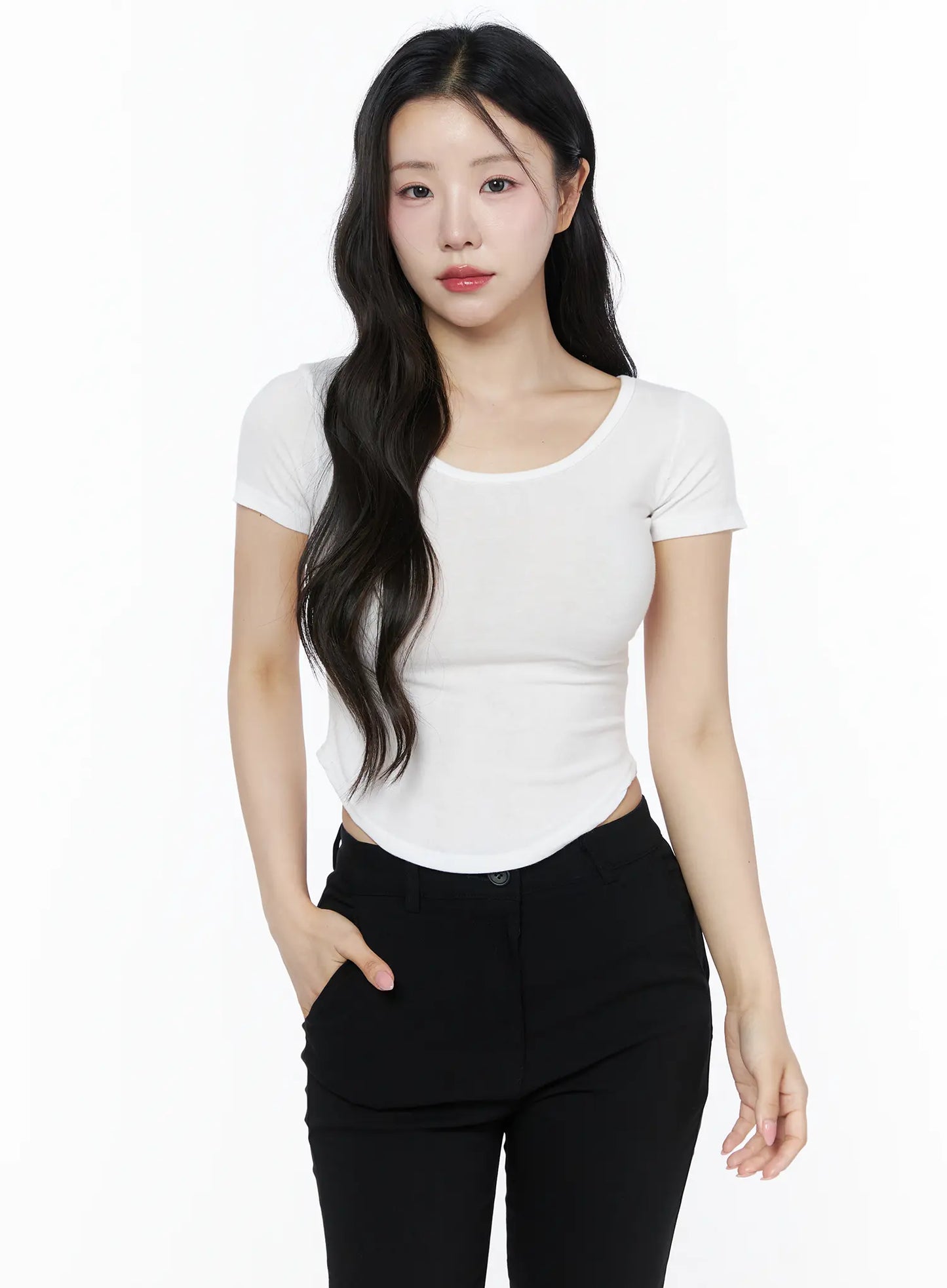 Basic U-Neck Tee IU525