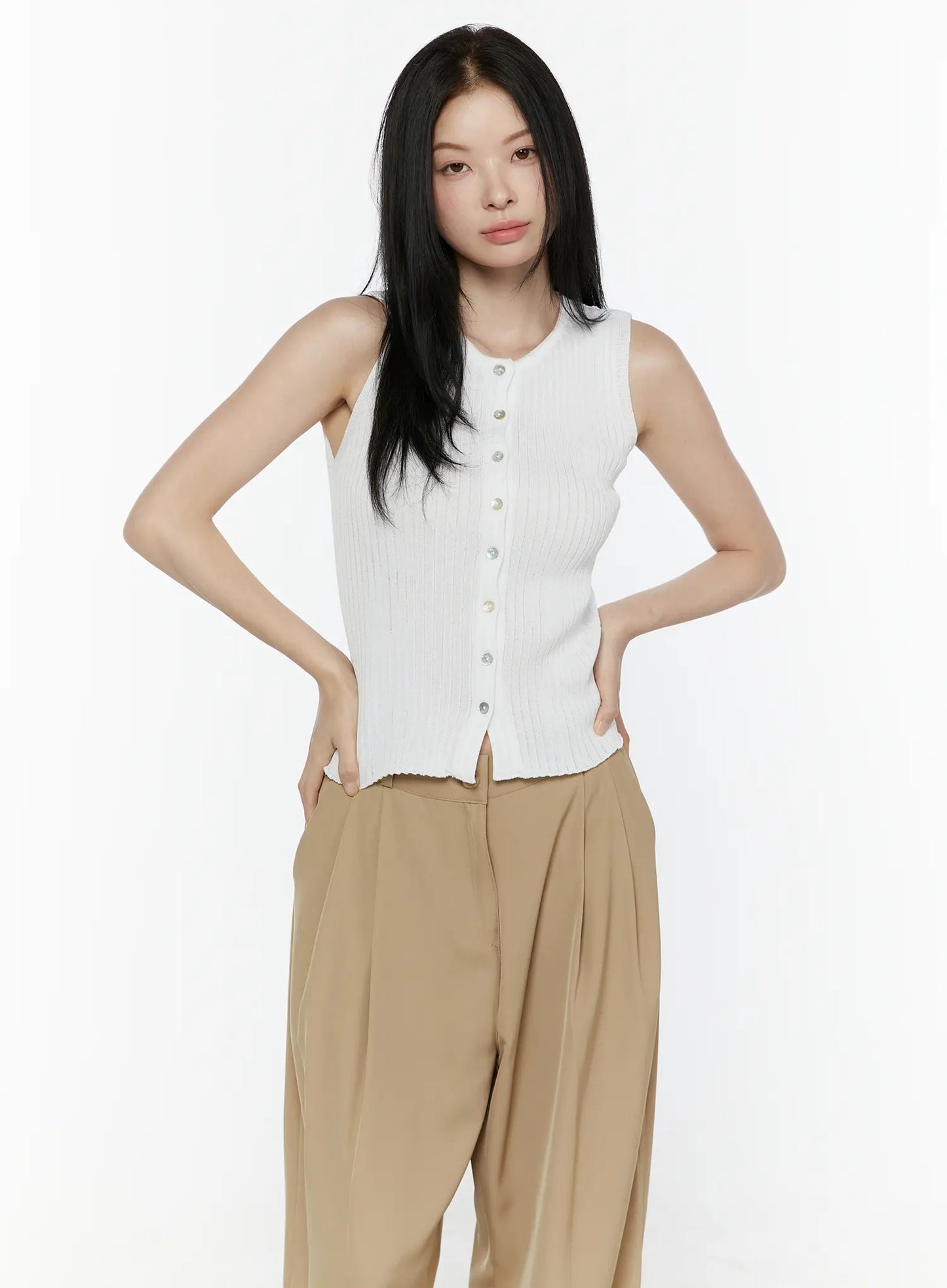 Button-Up Tank Top IL506