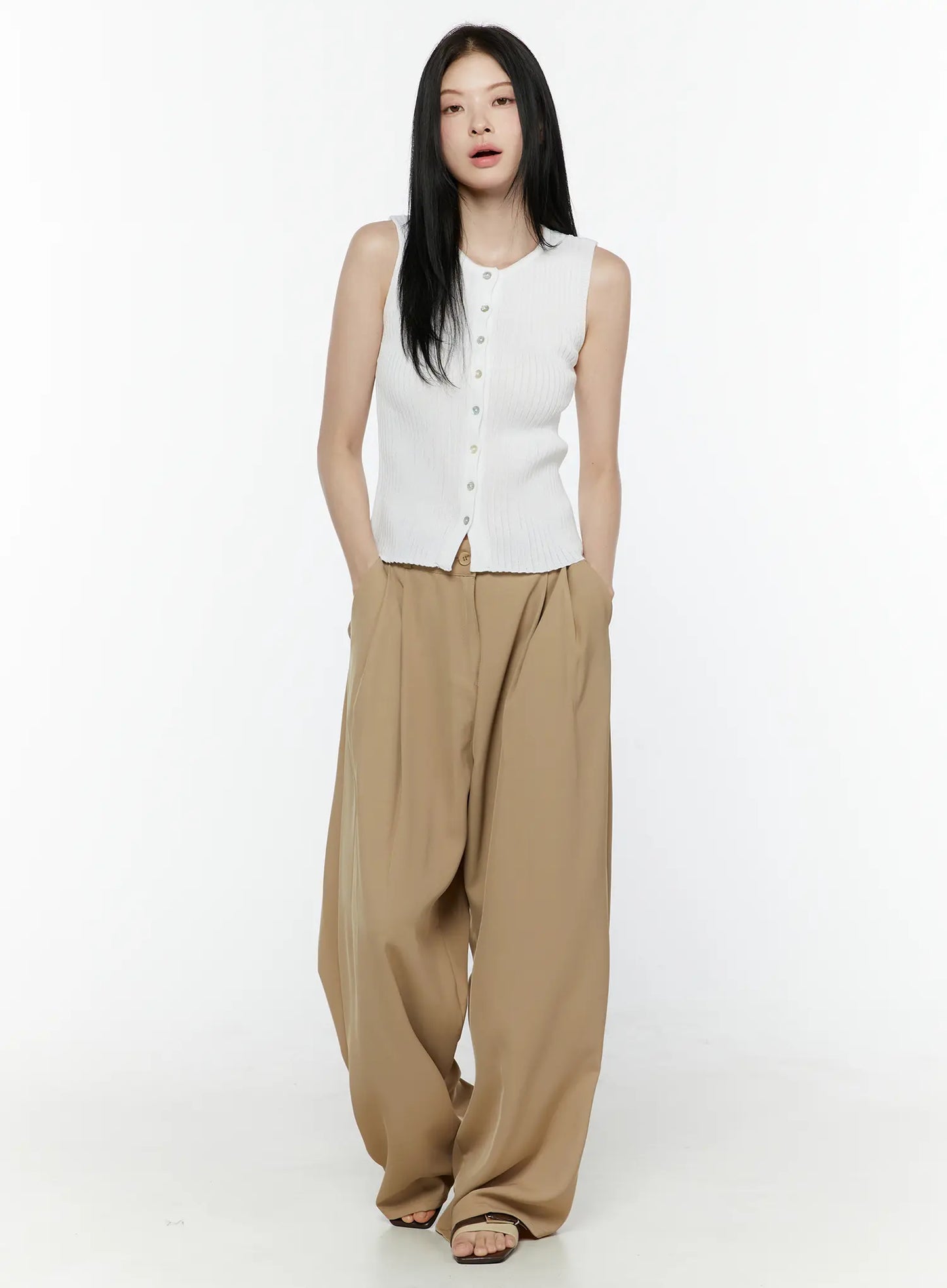Button-Up Tank Top IL506