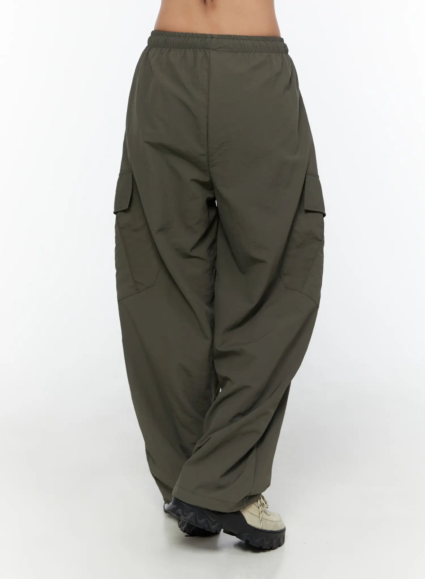 Cargo Wide Parachute Pants CU526