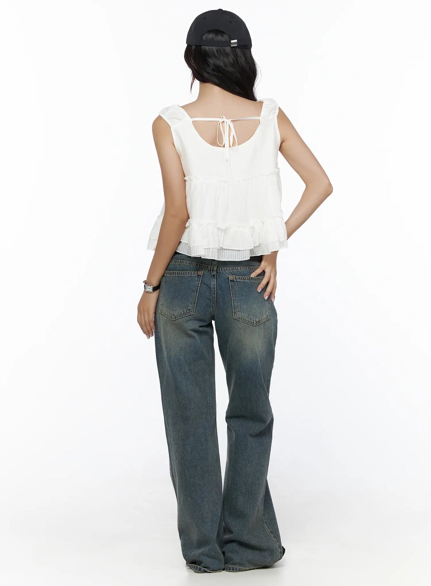 Cedar Vintage Wash Low-Rise Straight Jeans CL510